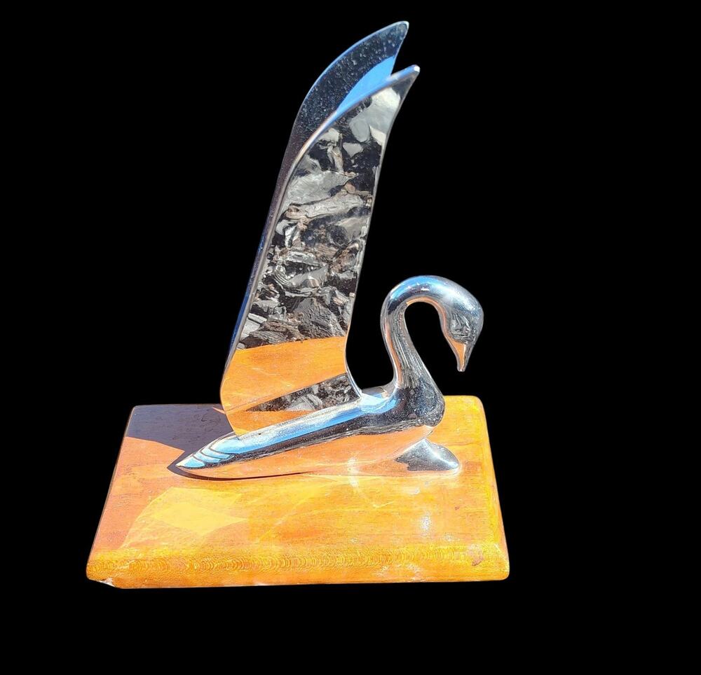 Vintage Packard Hood Ornament Swan Chrome 1948-52 40714 Mounted On Base